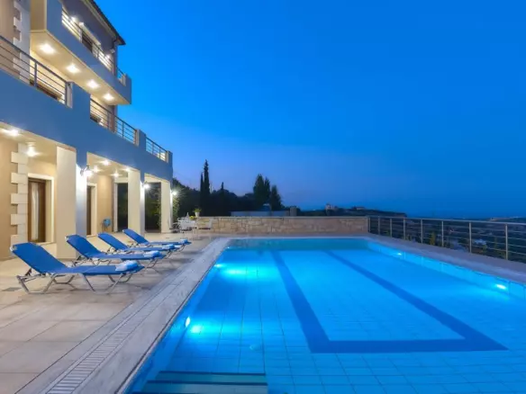 5-bedroom Villa In Heraclion Cretes, Greece (380 M²)
