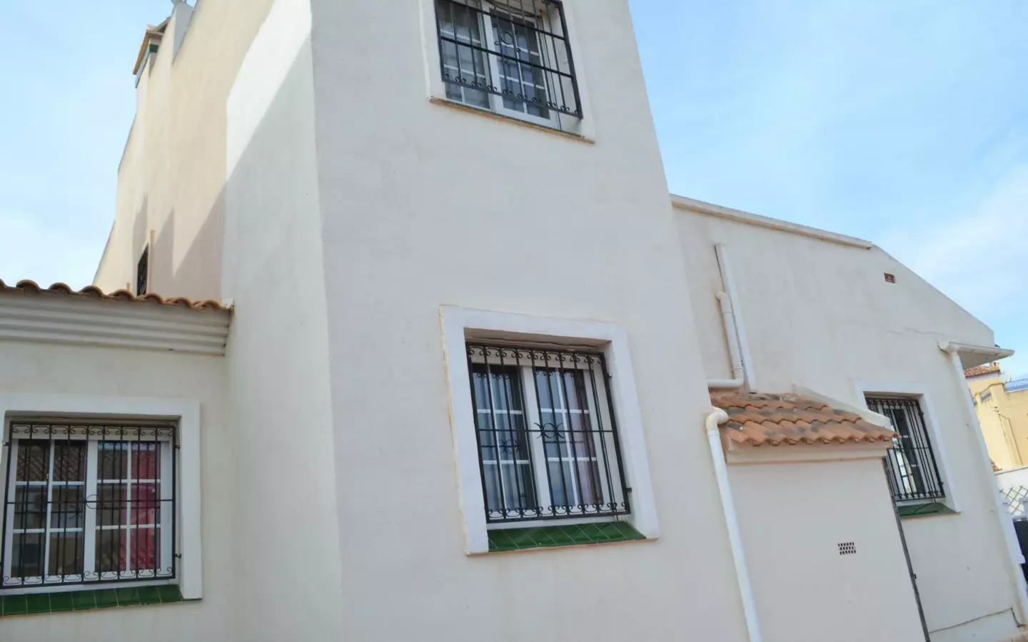 3-bedroom Semi In Orihuela Costa, Spain (100 M²)