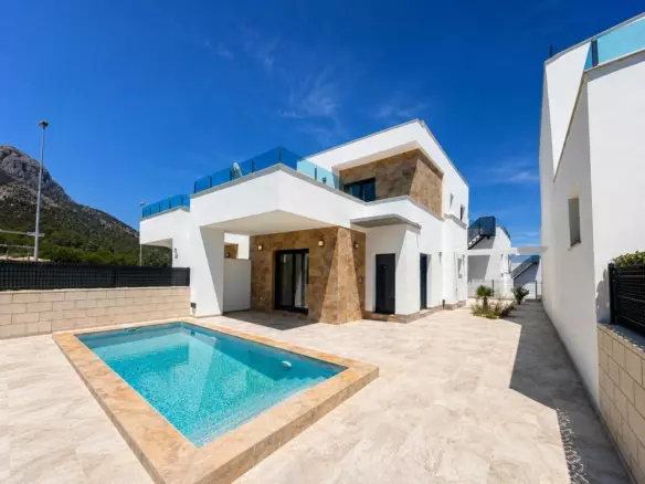 3-bedroom Villa In La Nucía, Spain (123 M²)
