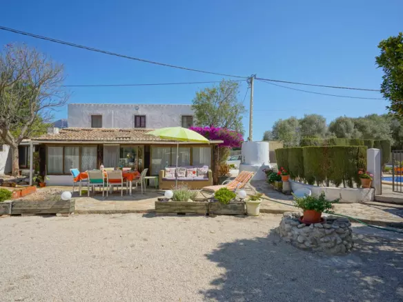 3-bedroom Villa In Jávea – Xàbia, Spain (157 M²)