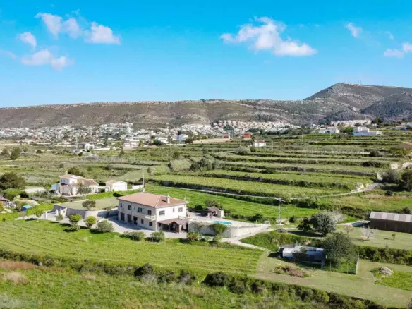 4-bedroom Villa In Jávea – Xàbia, Spain (540 M²)
