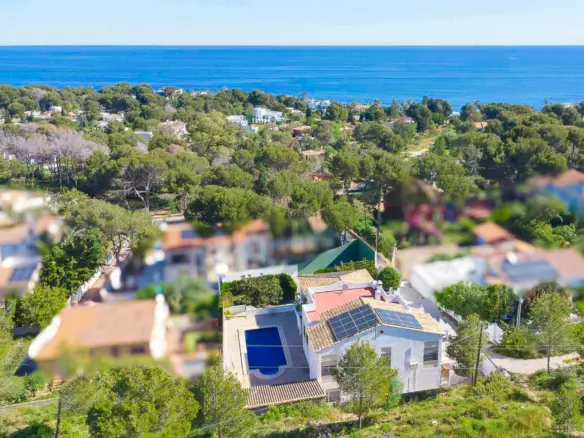 6-bedroom Villa In Denia, Spain (426 M²)