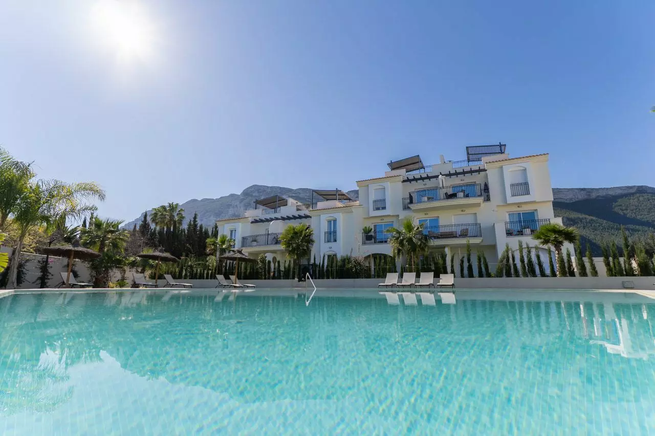 2-bedroom Apartment In Denia, Spain (88 M²)
