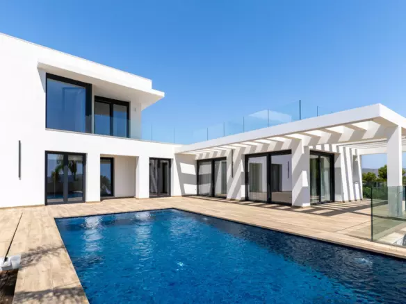 3-bedroom Villa In Moraira, Spain (310 M²)