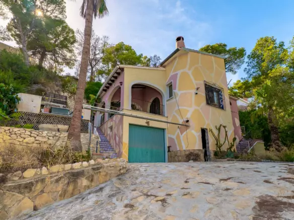 2-bedroom Villa In Benissa, Spain (90 M²)