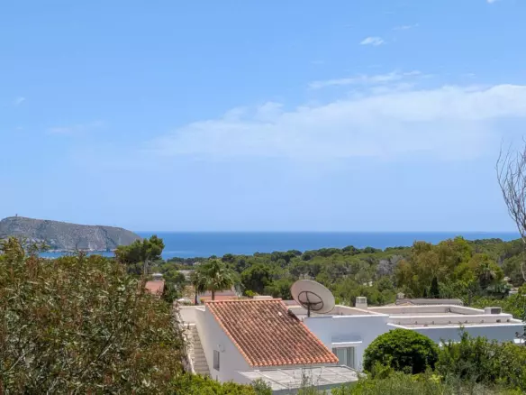 Plot In Benissa, Spain (856 M² Plot)