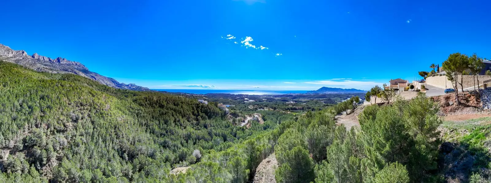 Plot In Altea, Spain (985 M² Plot)