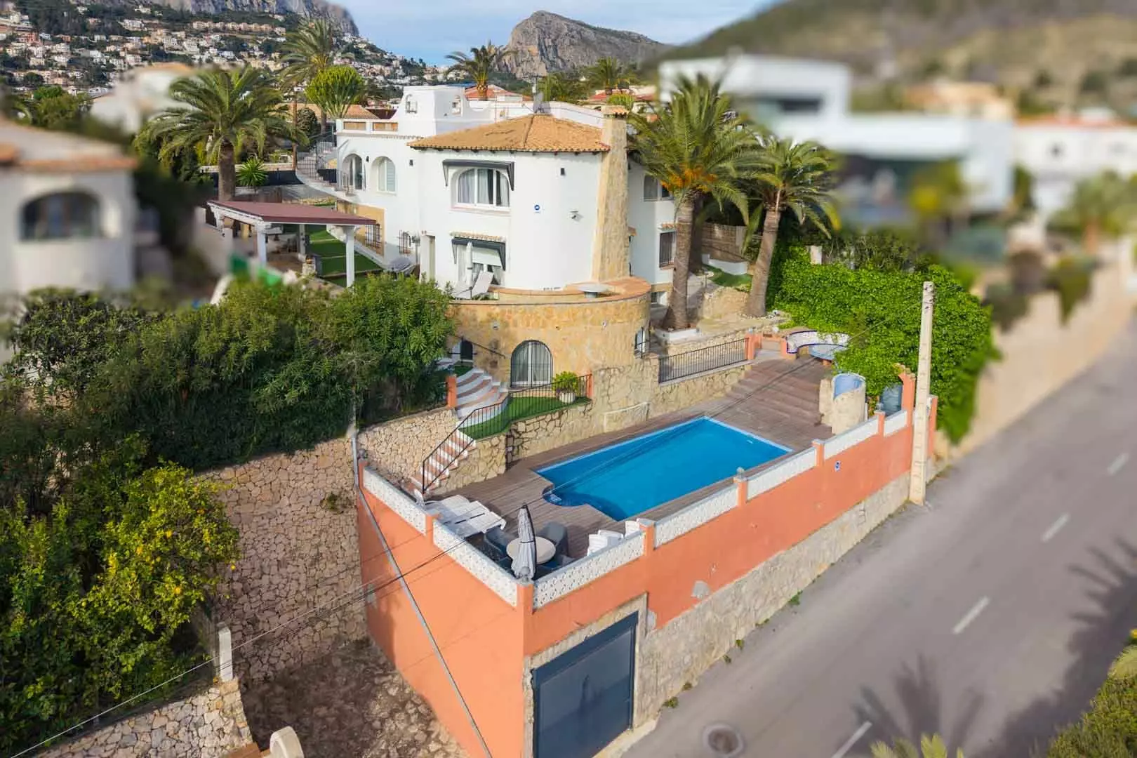 2-1-eabfb9 6-bedroom Villa In Calpe, Spain (350 M²)