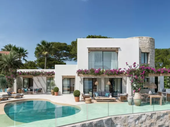 4-bedroom Villa In Moraira, Spain (292 M²)