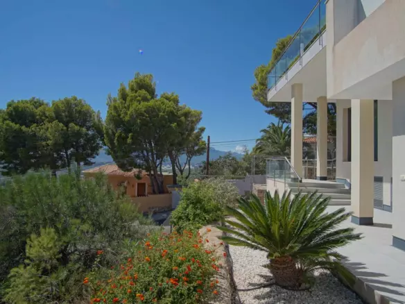 5-bedroom Villa In Altea, Spain (680 M²)