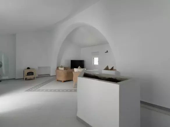 3-bedroom House In Oliva, Spain (289 M²)