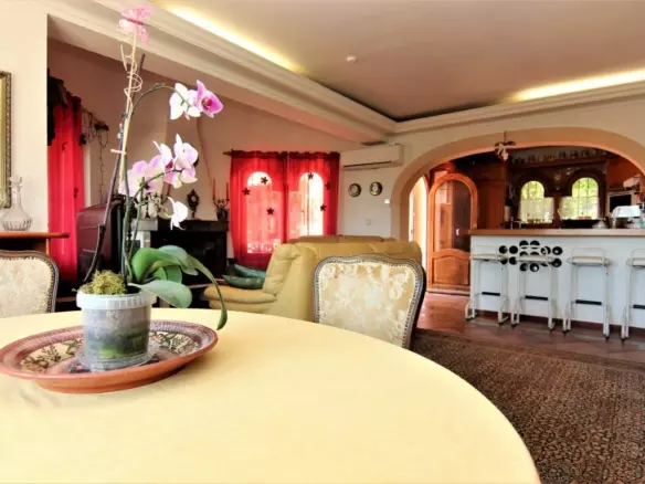 8-bedroom Villa In Benissa, Spain (392 M²)