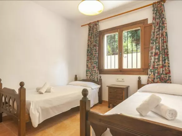3-bedroom Villa In Calpe, Spain (90 M²)