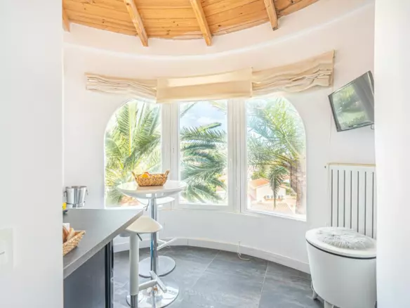 6-bedroom Villa In Calpe, Spain (350 M²)