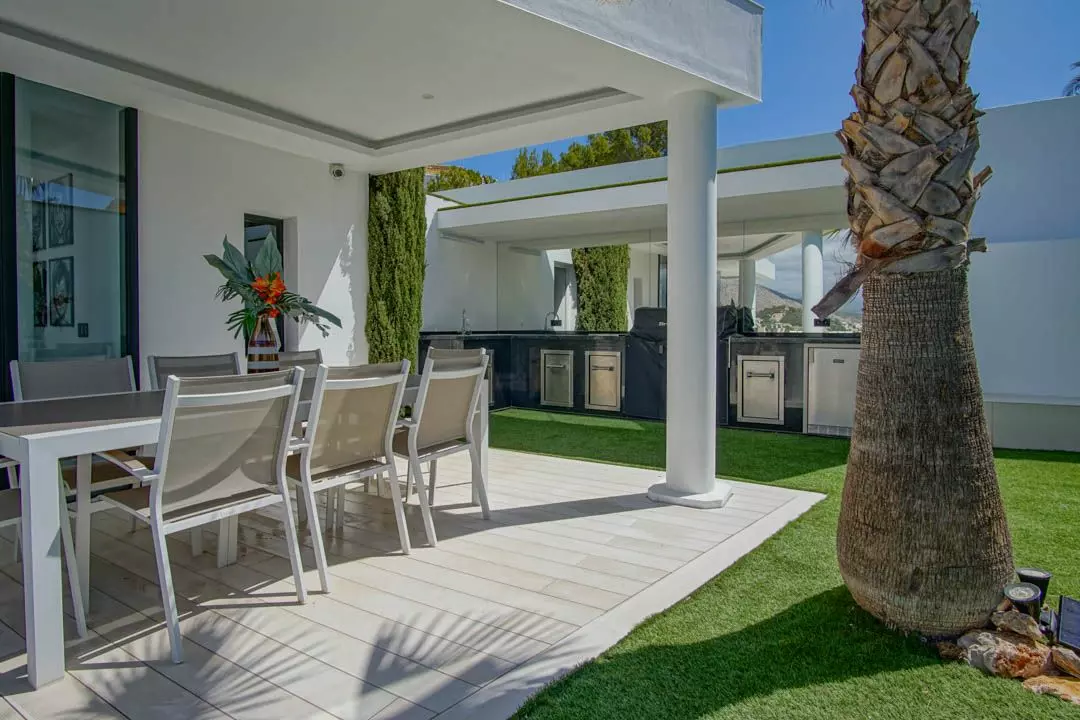 6-bedroom Villa In Altea, Spain (547 M²)