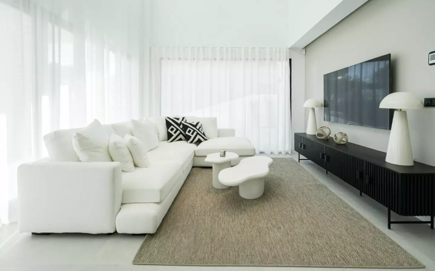 3-bedroom Villa In Polop, Spain (293 M²)