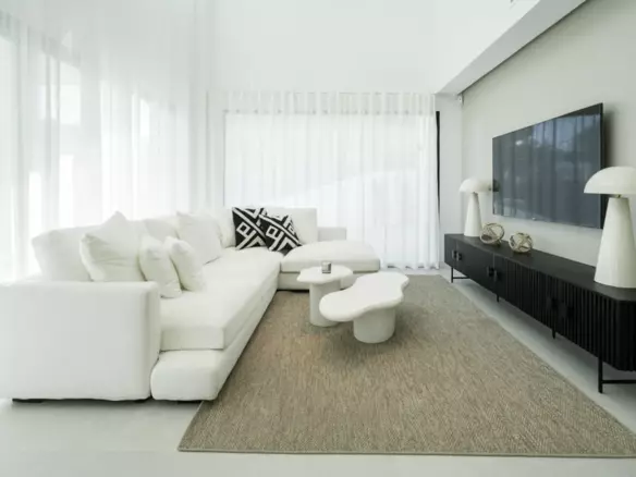 3-bedroom Villa In Polop, Spain (293 M²)