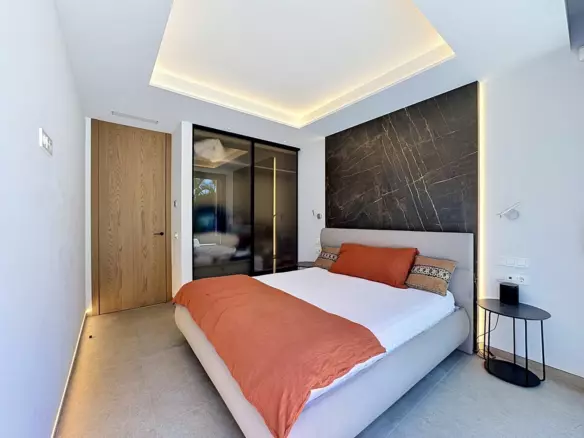 4-bedroom Villa In Calpe, Spain (346 M²)