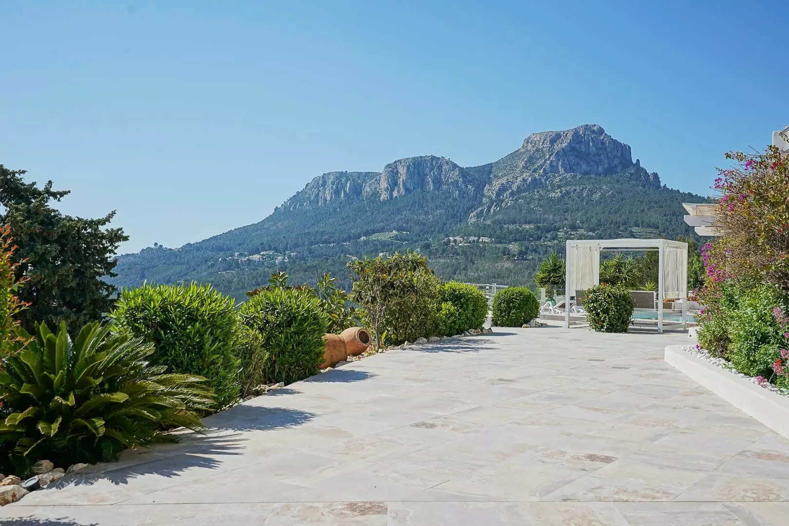 5-bedroom Villa In Benissa, Spain (359 M²)