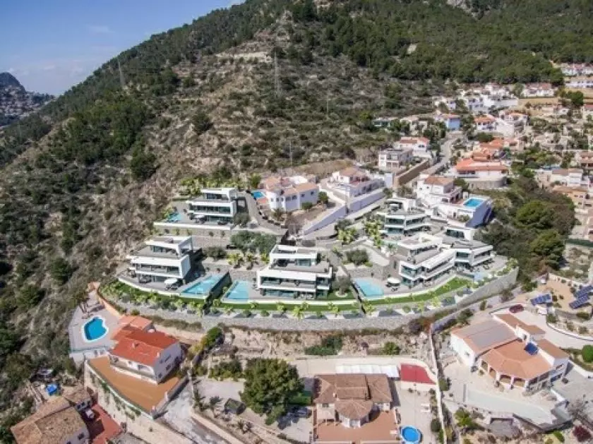 4-bedroom Villa In Calpe, Spain (410 M²)