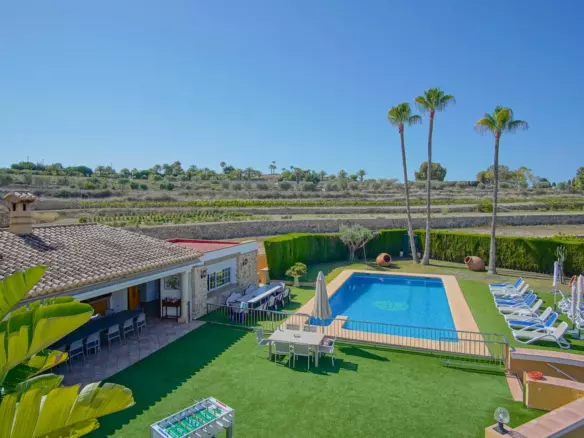 8-bedroom Villa In Benissa, Spain (696 M²)