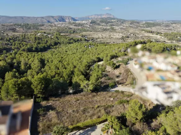 Plot In Moraira, Spain (1.280 M² Plot)