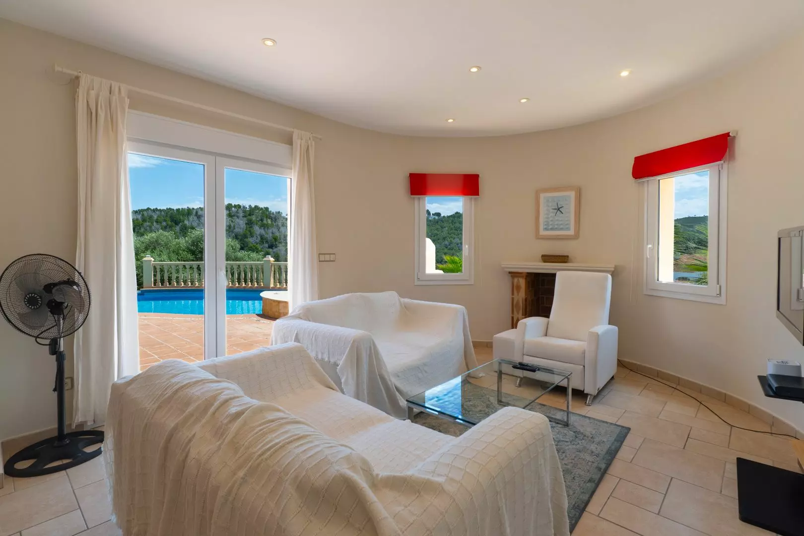 3-bedroom Villa In Jávea – Xàbia, Spain (255 M²)