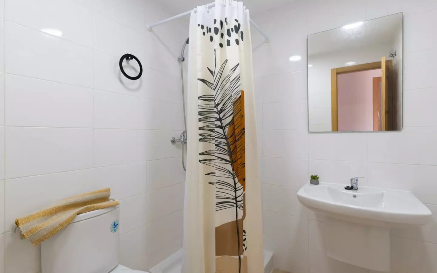 3-bedroom Villa In Calpe, Spain (120 M²)
