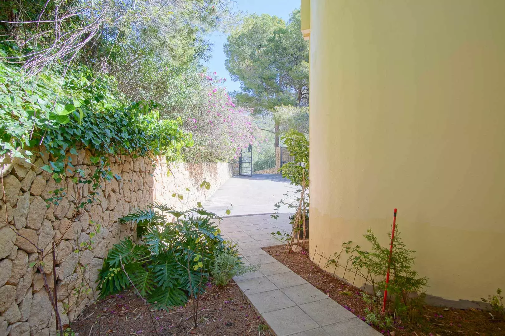3-bedroom Villa In Altea, Spain (200 M²)