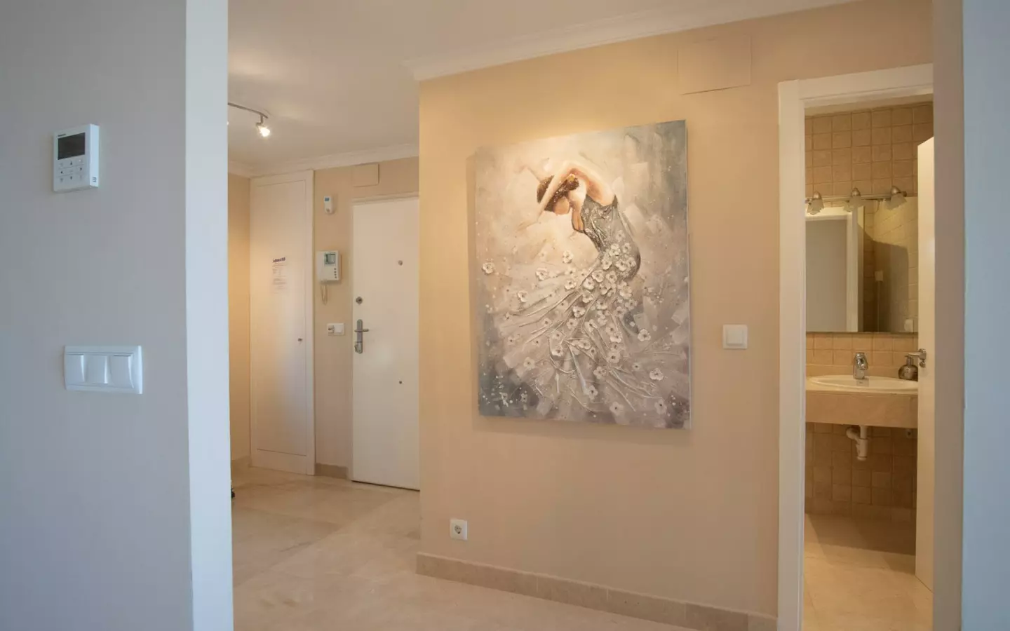 3-bedroom Apartment In Pedreguer, Spain (310 M²)