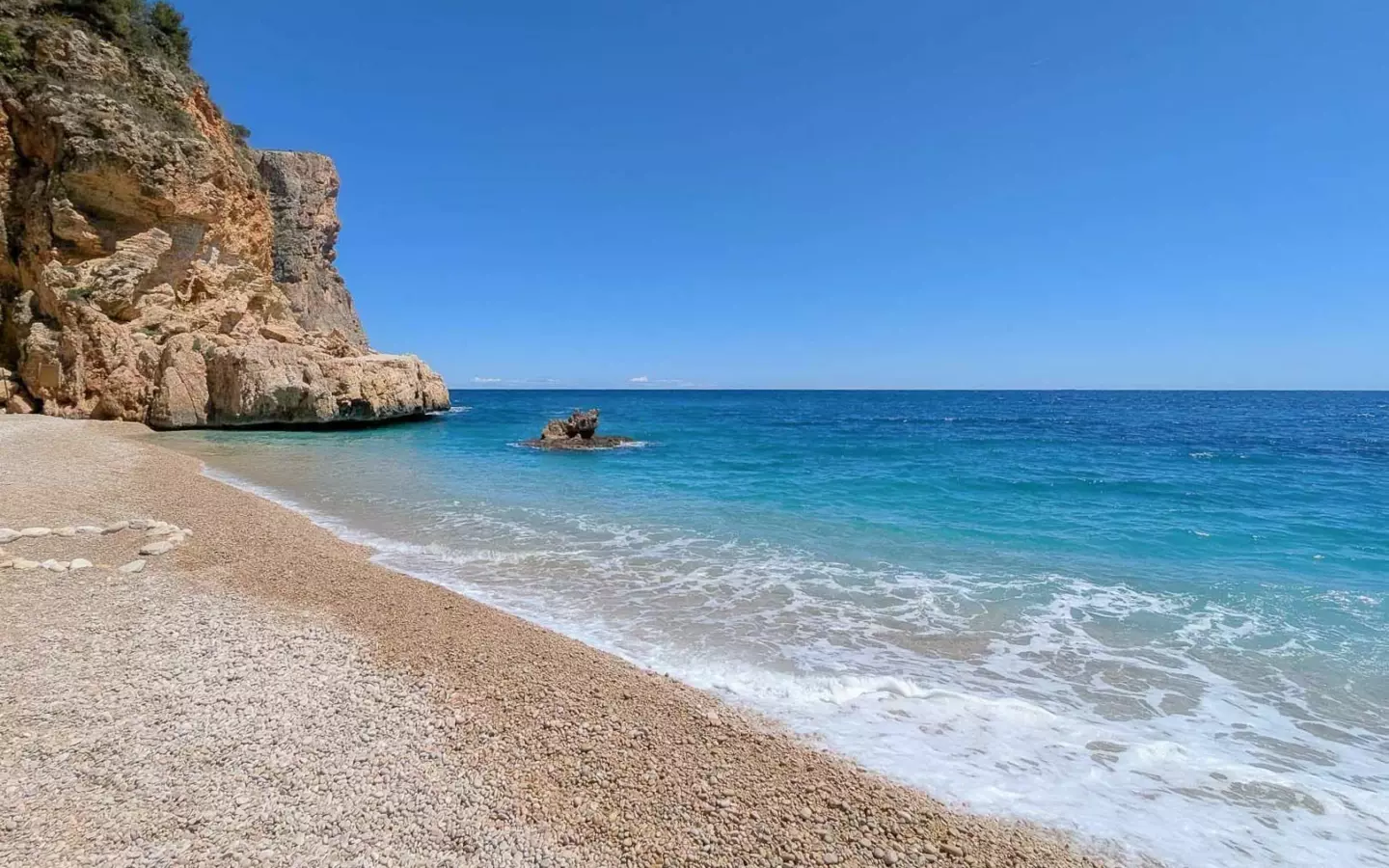 Plot In Moraira, Spain (801 M² Plot)