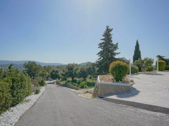5-bedroom Villa In Benissa, Spain (359 M²)