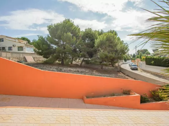 5-bedroom Villa In Calpe, Spain (345 M²)