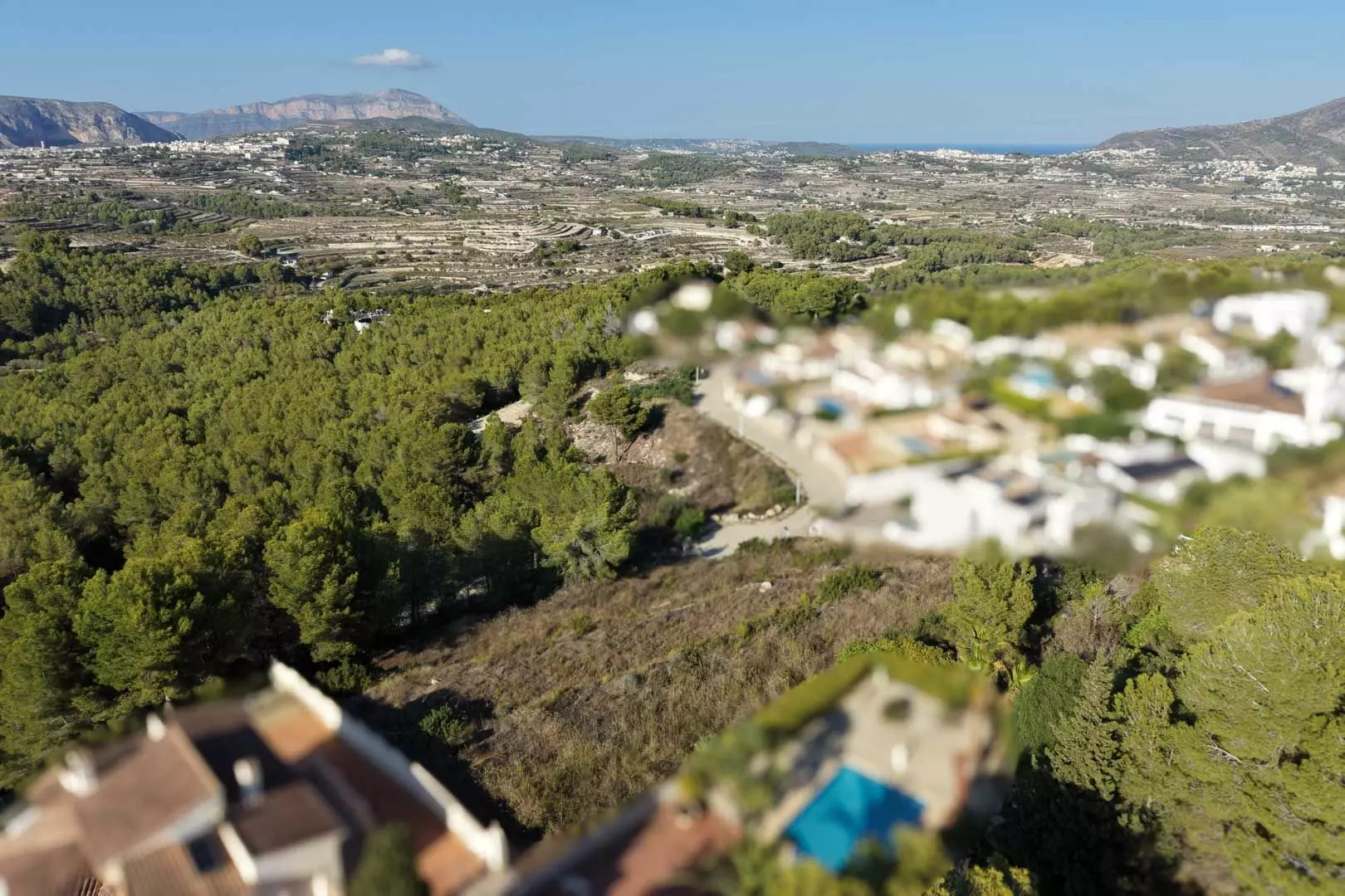 Plot In Moraira, Spain (1.280 M² Plot)