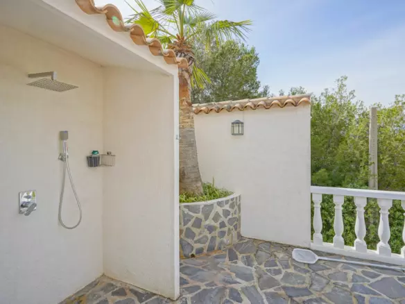 4-bedroom Villa In Altea, Spain (400 M²)