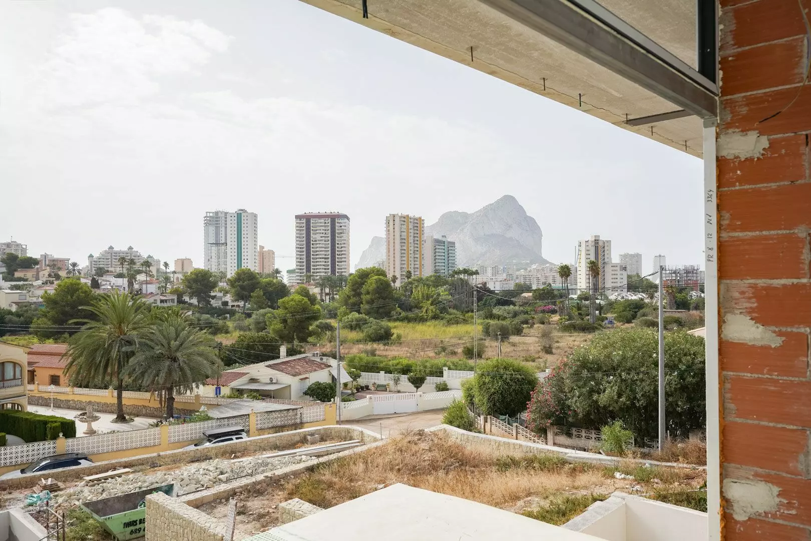 3-bedroom Villa In Calpe, Spain (284 M²)