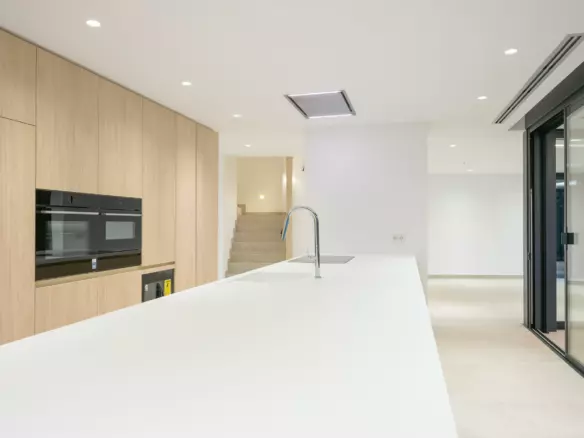 4-bedroom Villa In Altea, Spain (609 M²)