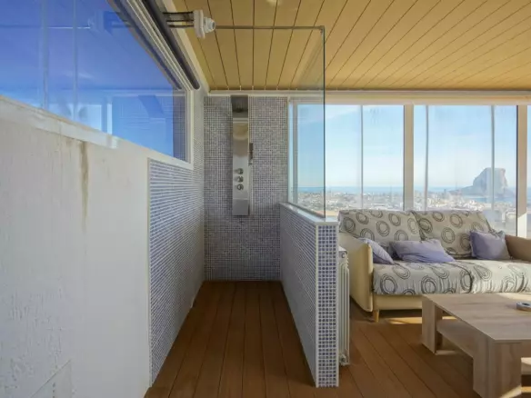 3-bedroom Villa In Calpe, Spain (529 M²)