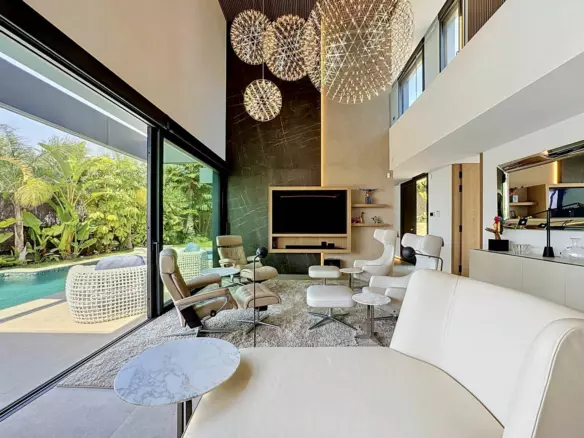 4-bedroom Villa In Calpe, Spain (346 M²)