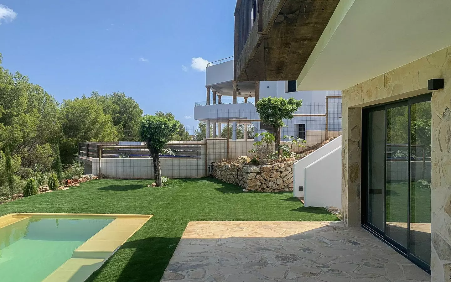 3-bedroom Villa In Jávea – Xàbia, Spain (250 M²)