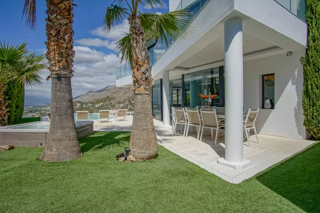 6-bedroom Villa In Altea, Spain (547 M²)