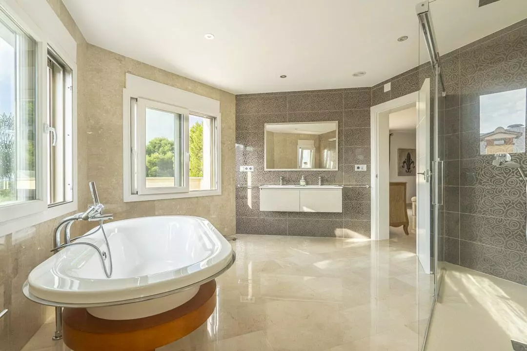 4-bedroom Villa In Benissa, Spain (464 M²)