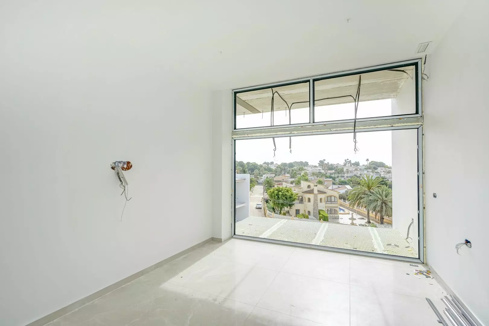 3-bedroom Villa In Calpe, Spain (284 M²)