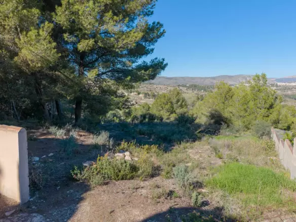 Plot In Moraira, Spain (801 M² Plot)