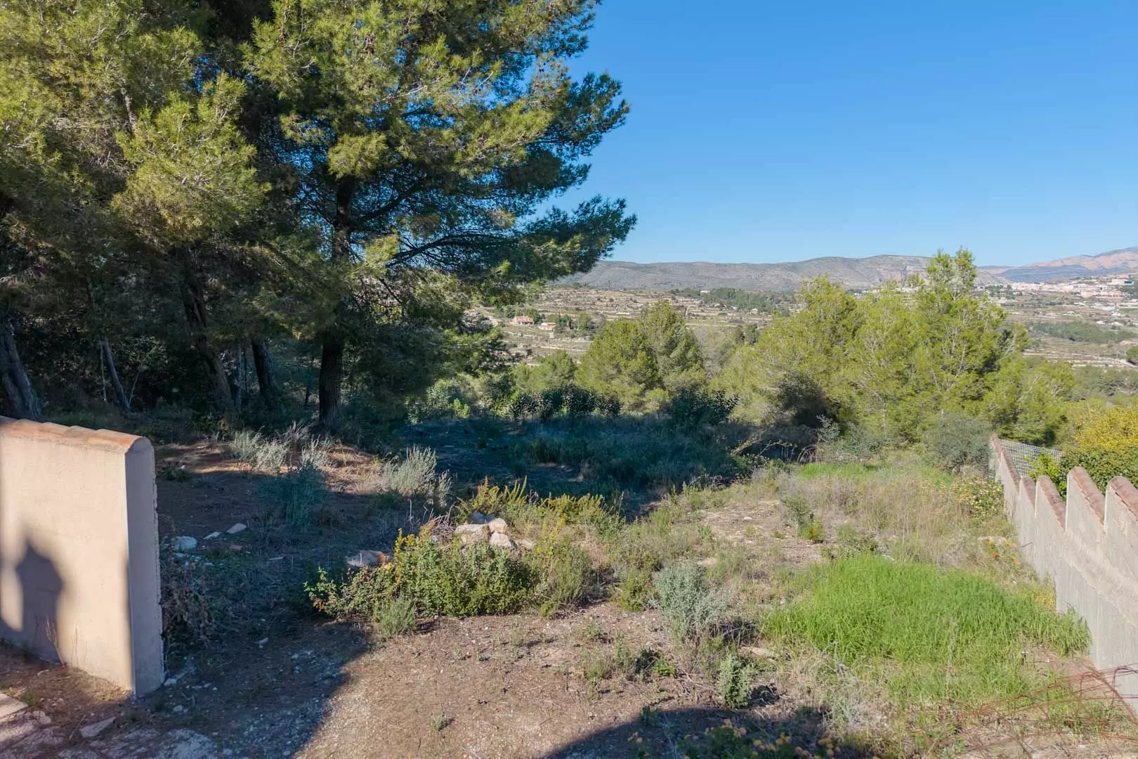 Plot In Moraira, Spain (801 M² Plot)