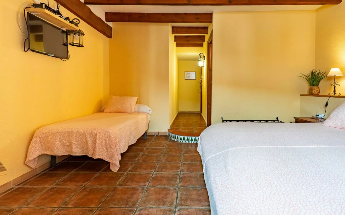 6-bedroom Commercial Unit In Sagra, Spain (426 M²)