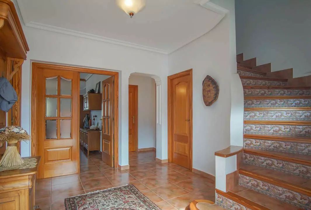 5-bedroom Villa In Calpe, Spain (345 M²)