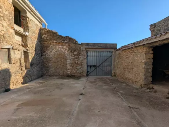 2-bedroom Country House In Teulada, Spain (328 M²)