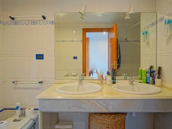 6-bedroom Villa In Denia, Spain (426 M²)
