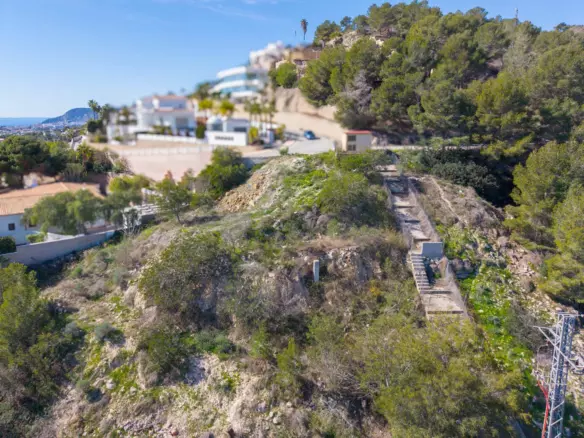 Plot In Benissa, Spain (1.056 M² Plot)